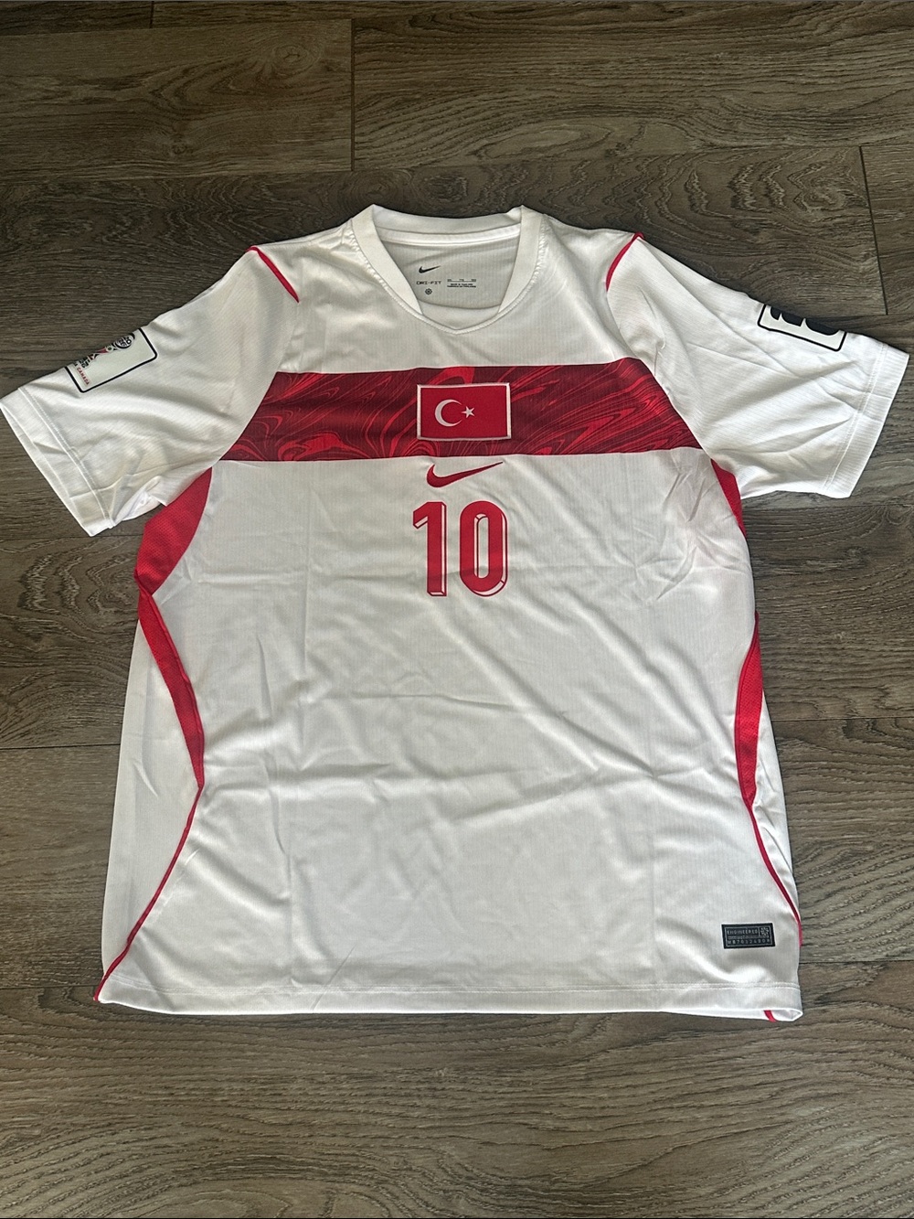 Nike White and Red Turkey #10 Calhanoglu Men’s Soccer Jersey